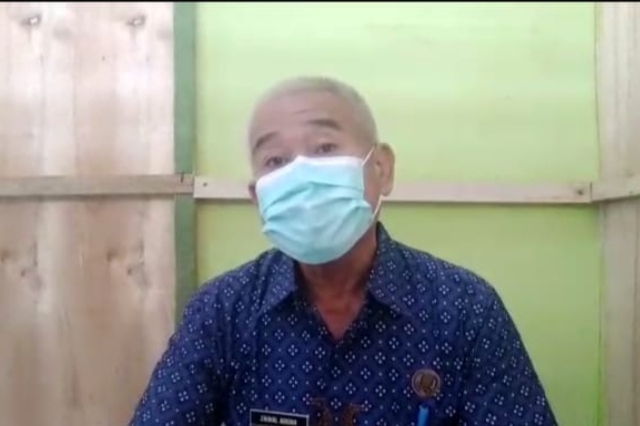 Bau Tak Sedap di Pasar Topoyo Mateng, Zaenal Abidin : Itu Sampah Basah