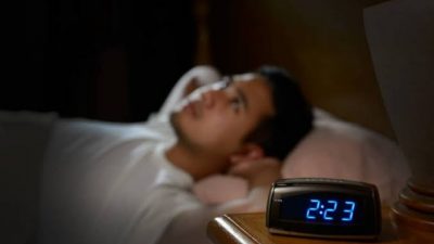 Beberapa Cara Mengatasi Insomnia, Diantaranya Kurangi Konsumsi Minuman Beralkohol