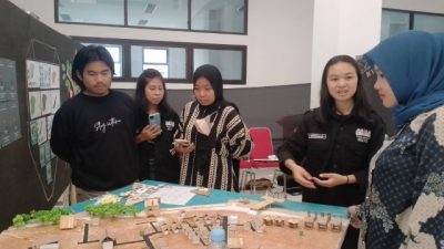 Mahasiswa Fakultas Perencanaan Wilayah dan Kota Universitas Sulawesi Barat Gelar Workshop Studio IV