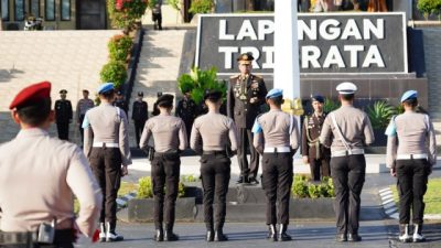 Melanggar Kode Etik, Kapolda Sulbar Pecat 12 Personelnya